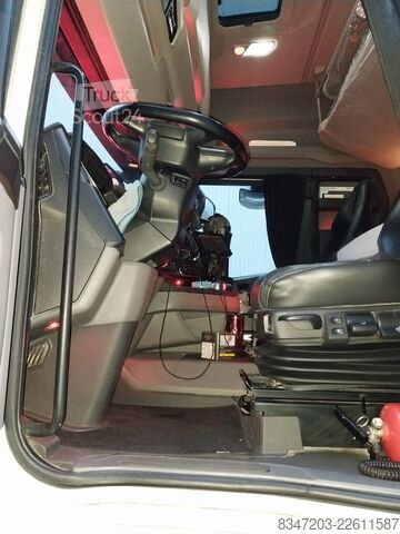 Tracteur routier standard SCANIA R 500