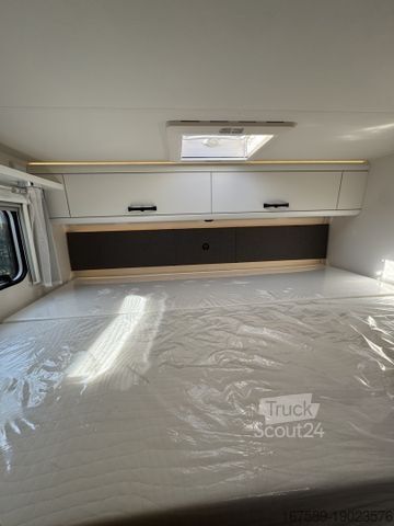 Autocaravana con alcoba SUNLIGHT A 70, 4t,Navi,RFK,Sat,TV,Markise,Perform Grey
