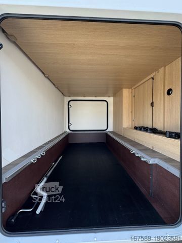 Autocaravana con alcoba SUNLIGHT A 70, Navi,Twin RFK,Sat,TV,Markise,Green Trail