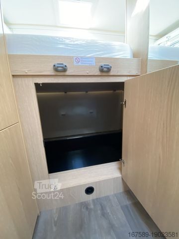 Autocaravana con alcoba SUNLIGHT A 70, Navi,Twin RFK,Sat,TV,Markise,Green Trail