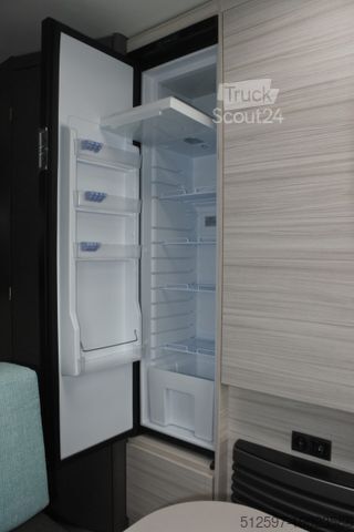 Karavāna DETHLEFFS c-joy 420 QSH Tour. + Dyn.-Pak., Bugfenster, LED