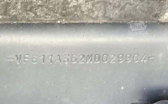 Volume SCM Renault T480 VF611A362MD029904  2X FUEL TANK, PARKING A...