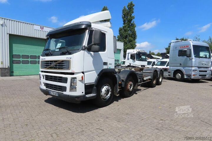 Alusta ja ohjaamo Volvo FM 12.380 8x4 FULL SPRING. 100% condition!