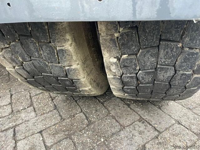Chassis com cabina Scania R580 V8 6x4, RETARDER, 614915 km FULL SPRING!  ...