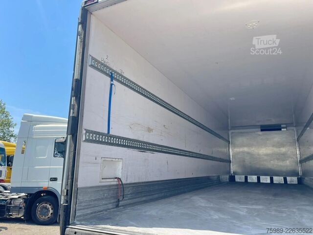 Jäähdytetyt/pakastetut kuljetukset Iveco Stralis 270 CNG! 294094 km!!  9.05 m long body!...