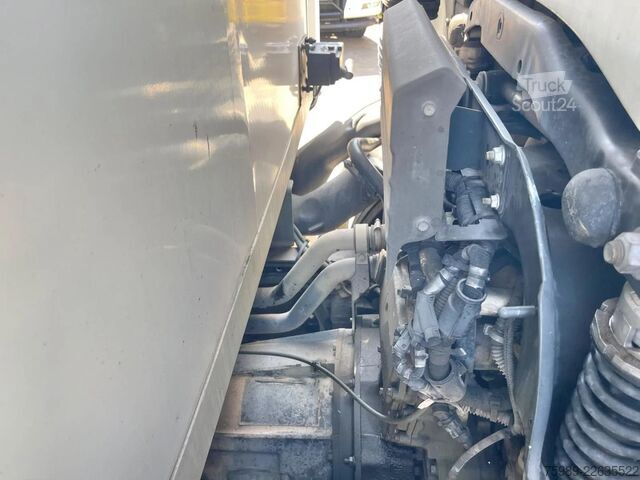 Soğutmalı/dondurulmuş taşıma Iveco Stralis 270 CNG! 294094 km!!  9.05 m long body!...