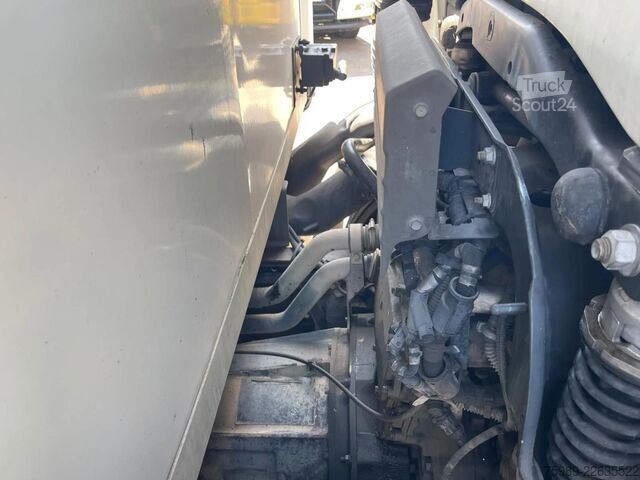Soğutmalı/dondurulmuş taşıma Iveco Stralis 270 CNG! 294094 km!!  9.05 m long body!...
