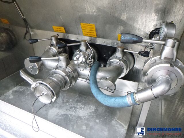 Rezervoar Burg Food tank inox 35.5 m3 / 3 comp