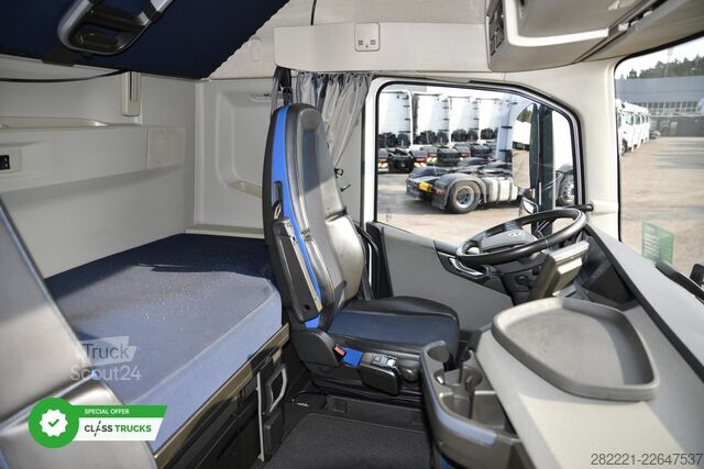 Tracteur routier standard VOLVO FH 500 Globetrotter XL Varios