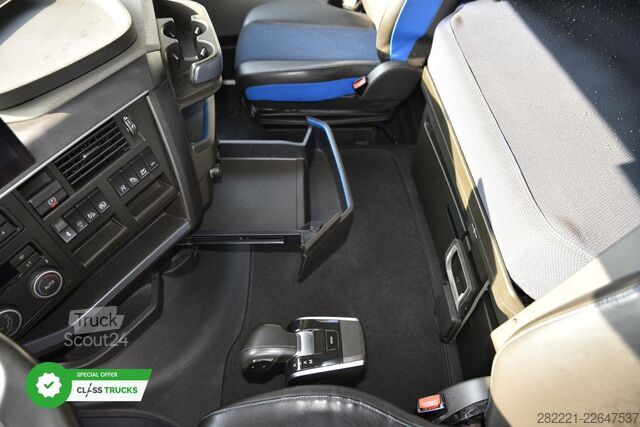 Tracteur routier standard VOLVO FH 500 Globetrotter XL Varios