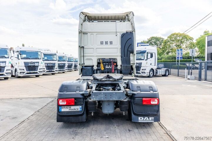 Standard tractor DAF XF 460