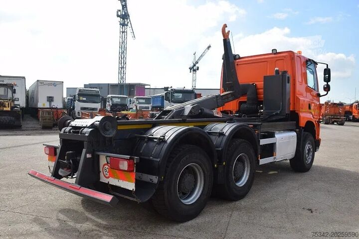 Hakenarmsystem DAF CF 460
