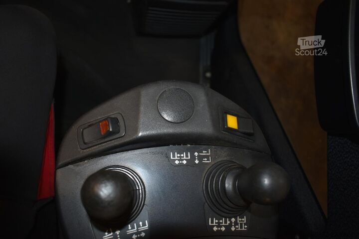 περονοφόρο ανυψωτικό Linde H 25 T EVO 392-02