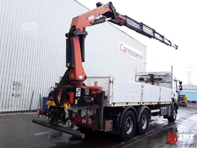 Plateforme de chargement ouverte Renault Kerax 460 Palfinger Pk20002