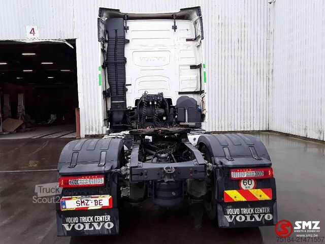 Standaard trekker Volvo FH 500 Globe hydraulic  I parc cool alcoa