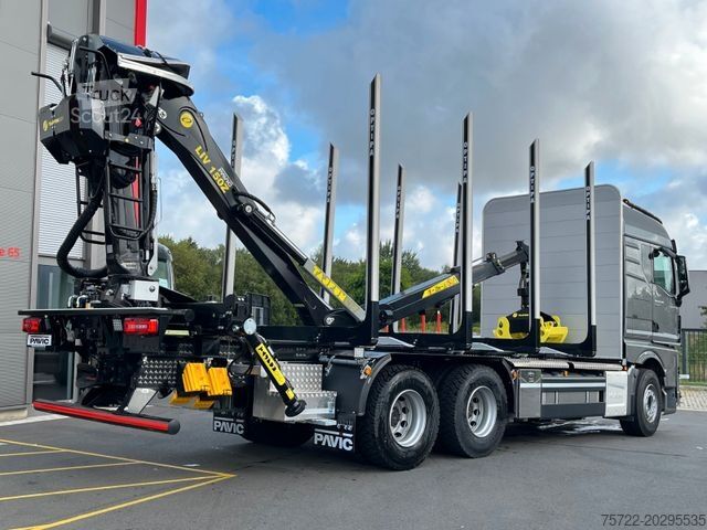 Камион за дърва MAN TGX 26.580 6x4 BL Kurzholz Kran nach Wahl