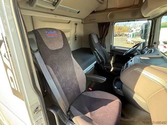 Standardni vlačilec DAF XF 530 FT Super Space Retarder 2 X Tank E6