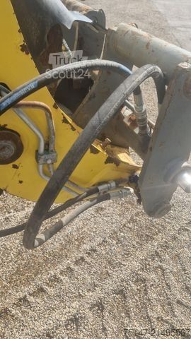 Radlader KRAMER 5085T Teleskop Radlader 4x4 Allrad Hundegang 627