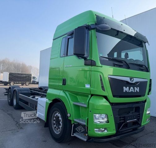 Lastebilchassis MAN TGX 26.500 6x2*4 Intarder Nebenantrieb Lenk/Lift
