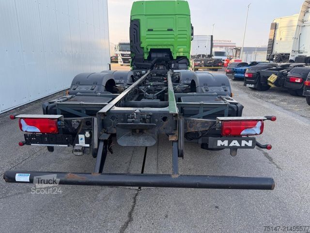 Lastebilchassis MAN TGX 26.500 6x2*4 Intarder Nebenantrieb Lenk/Lift