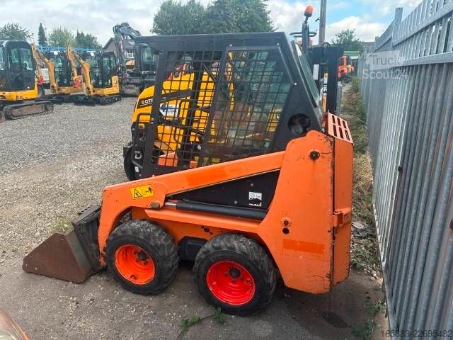 Kolesni nakladalnik BOBCAT S 70 Komapktlader 11.500 EUR