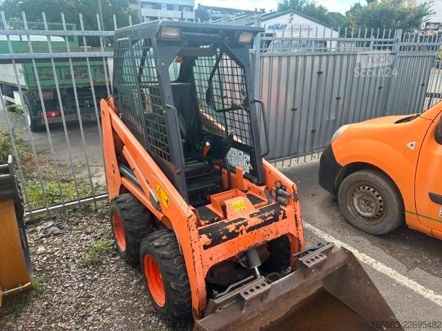 Kolesni nakladalnik BOBCAT S 70 Komapktlader 11.500 EUR
