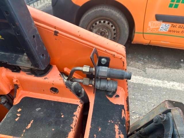 Kolesni nakladalnik BOBCAT S 70 Komapktlader 11.500 EUR