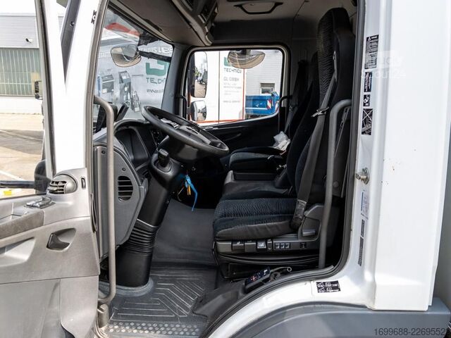 Skriňová dodávka MERCEDES-BENZ Atego 821 L Junge Koffer LBW Zurrösen