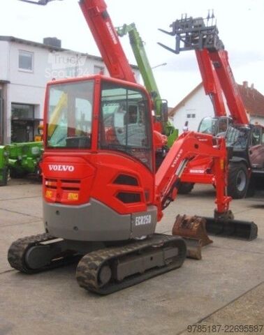 Mini bager VOLVO ECR 25 D * 2x Löffel *