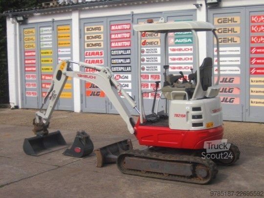 Mini bager TAKEUCHI TB 215 R * 2x Löffel * vgl. 216