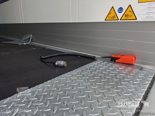 Kutu dorse Schmitz Cargobull Trockenfrachtkoffer Standard Ladebordwand