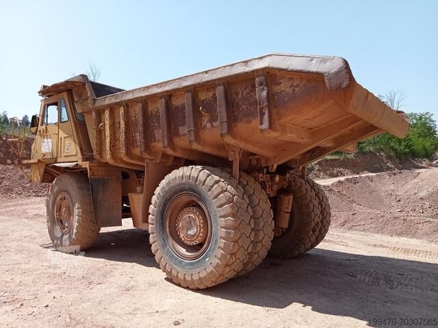 Camión volquete de estructura rígida Caterpillar 769 C