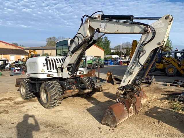Mobiele graafmachine Terex TW110 with two-piece offset boom and 3 buckets