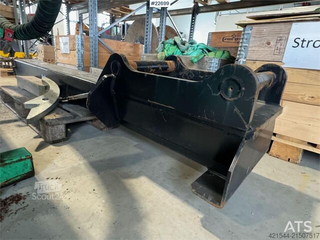 Macchina edile SE Equipment 113544 Crane Arm with S60 Mount