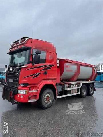 Tipper Scania R730 6x4 snow plow–equipped tipper truck with unde