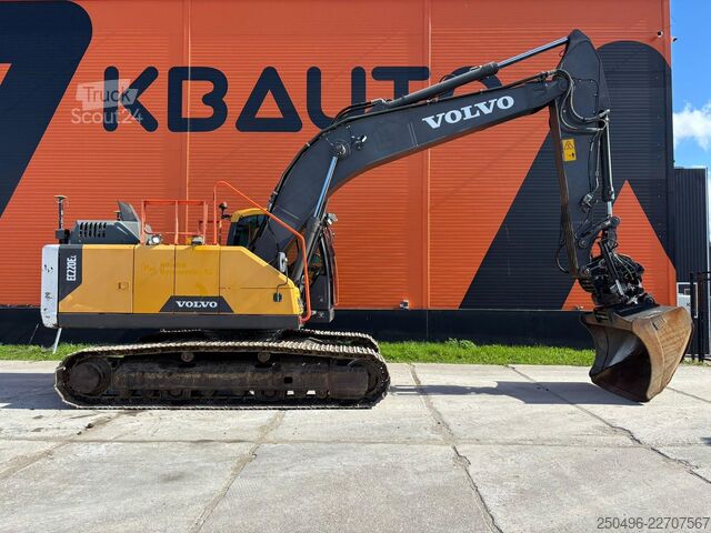 Gosenični bager Volvo EC 220 EL 3D / TILTROTATOR / CENTRAL LUBRICATIO...