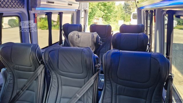 Minibuss MERCEDES-BENZ 519  Allrad 4 x 4 Vorlauffahrzeug  neue ADA