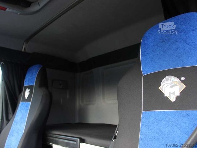 Tenteli düz yataklı kamyon MAN TGL 12.250, EURO 5