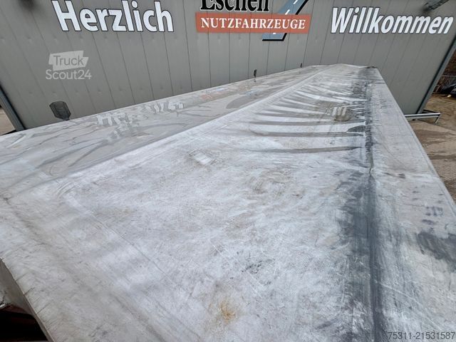 Tipper semitrailer SCHMITZ CARGOBULL SGFS3 47m³ Aluminium*2xGetreideschieber*Kombitür