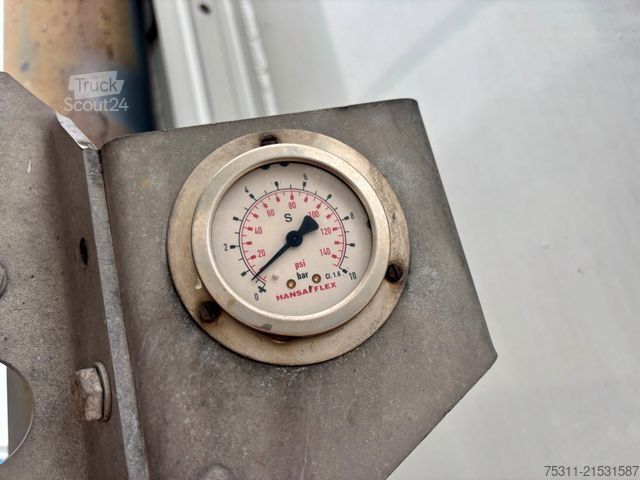 Tipper semitrailer SCHMITZ CARGOBULL SGFS3 47m³ Aluminium*2xGetreideschieber*Kombitür