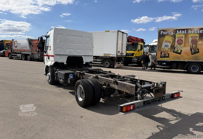 Châssis de camion Renault D12.240 4x2 Chassis / Swiss-Vehicle