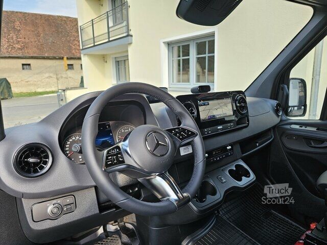 Fourgon Mercedes-Benz Sprinter 319 CDI 4x4 Allrad 9-G Automatik L3H2