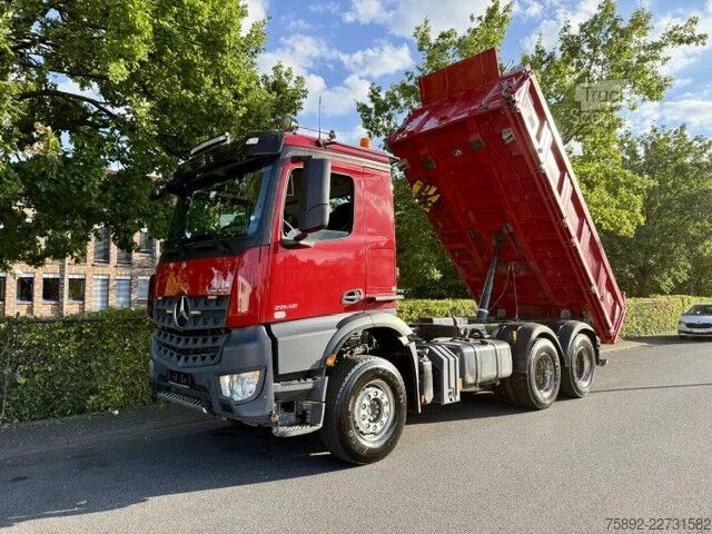 3-sidet tippelad Mercedes-Benz Arocs 2642/6x4/ 3 x - Seiten Kipper Meiller/Eu6