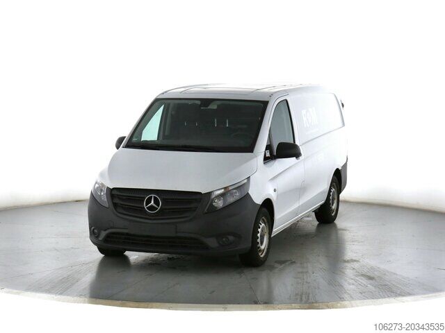 Fourgon tôlé Mercedes-Benz Vito114CDI KA lang ,Klima,Sortimo Regalsystem