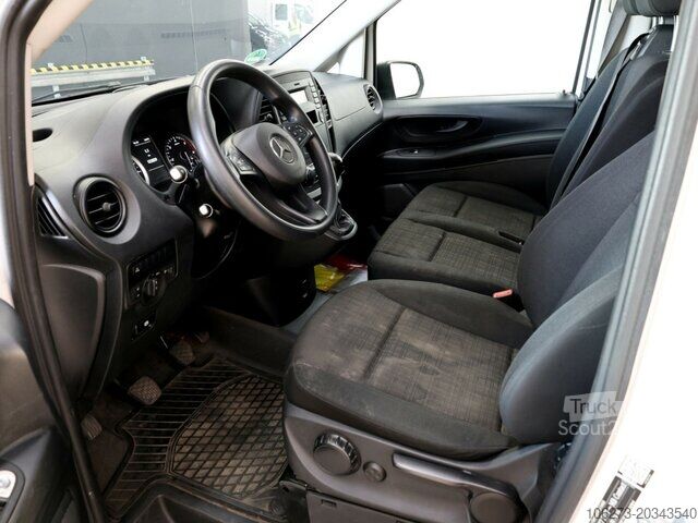 Fourgon tôlé Mercedes-Benz Vito114CDI KA lang ,Klima,Sortimo Regalsystem