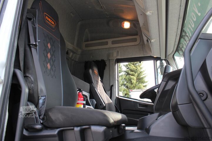 Greiwing Truck & Trailer GmbH & Co. KG Greiwing Truck & Trailer GmbH & Co. KG Greiwing Truck & Trailer GmbH & Co. KG