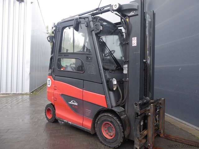 Voorlader vorkheftruck Linde E25HL-01/600