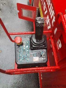 Working platform (scissor lift) Magni ES 3214 E Elektro 32,00 m mit Stützen