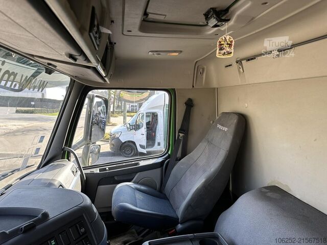 Шасі з кабіною Volvo FM 340 8x2 CHASSIS (7m35) - LIFT+STEERING AXLE ...