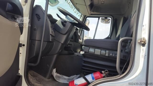 Camión frigorífico Renault Premium 270 DXI